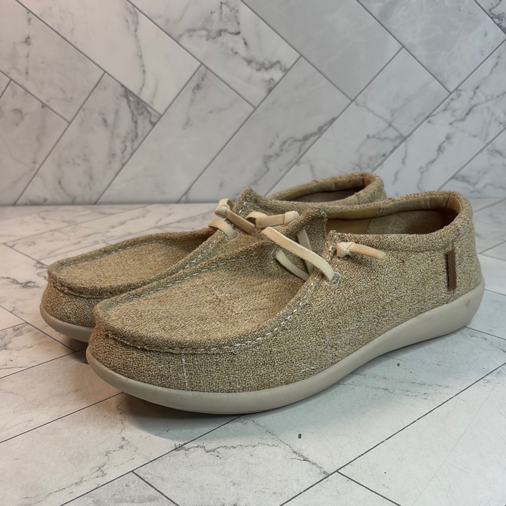 NWT Revitalign Womens Carefree Cozy Tan Orthotic Memory Foam Slip-On Shoes 11D